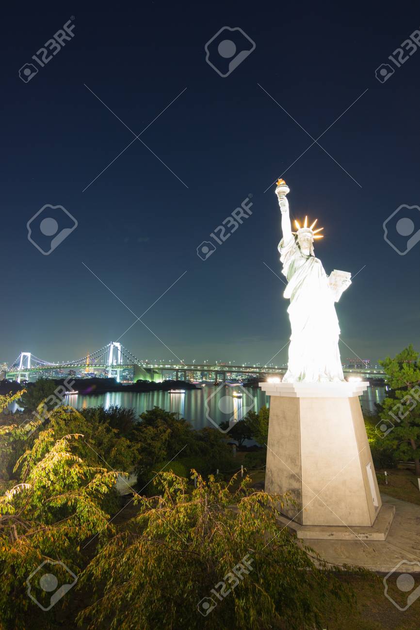 レインボー ブリッジ Reinb か Burijji 芝浦埠頭と東京都港区お台場ウォーター フロント開発と東京湾北部を渡る吊り橋です の写真素材 画像素材 Image レインボー ブリッジ Reinb か Burijji 芝浦埠頭と東京都港区お台場ウォーター フロント開発と東京湾北部を渡る吊り橋です の写真素材 画像素材 Image