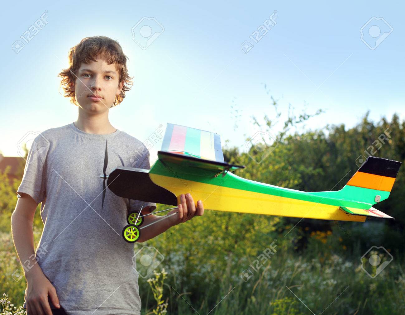 Photographer Chepko Danil Chepko@yandex.ruTeen With Homemade Radio-controlled