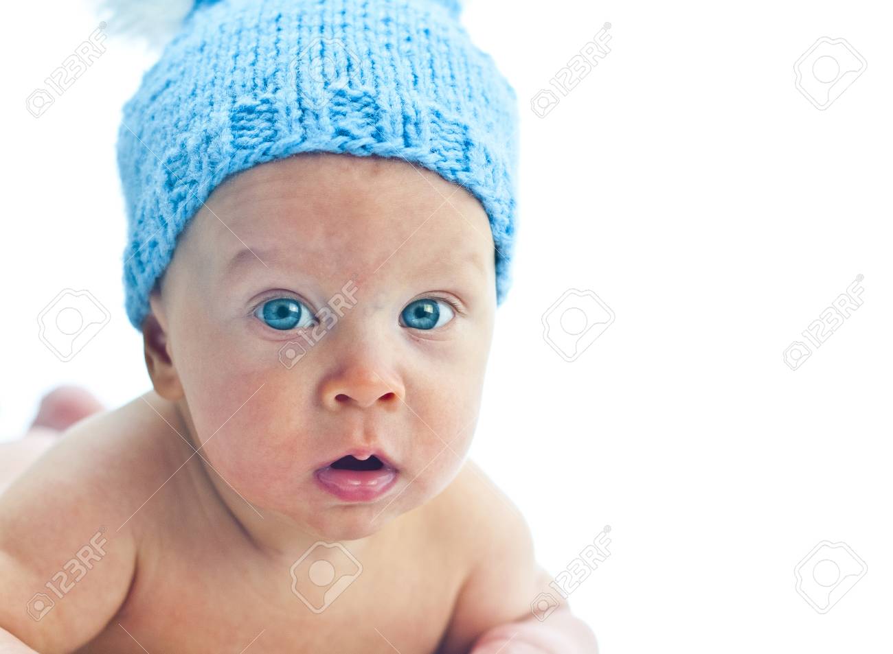 Un Enfant Aux Yeux Bleus Avec Un Chapeau Grands Yeux Bleus Mignon Yeux Bleus Bebe Les Plus Beaux Yeux Bleus Du Monde Banque D Images Et Photos Libres De Droits Image Un Enfant Aux Yeux Bleus Avec Un Chapeau Grands Yeux Bleus Mignon Yeux Bleus Bebe Les Plus Beaux Yeux Bleus Du Monde Banque D Images Et Photos Libres De Droits Image