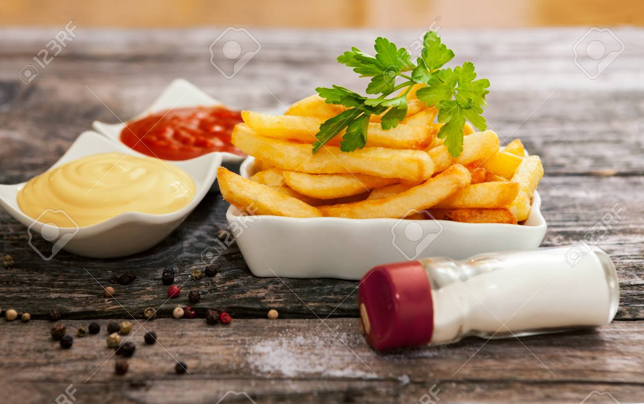 salsa con mayonesa y perejil