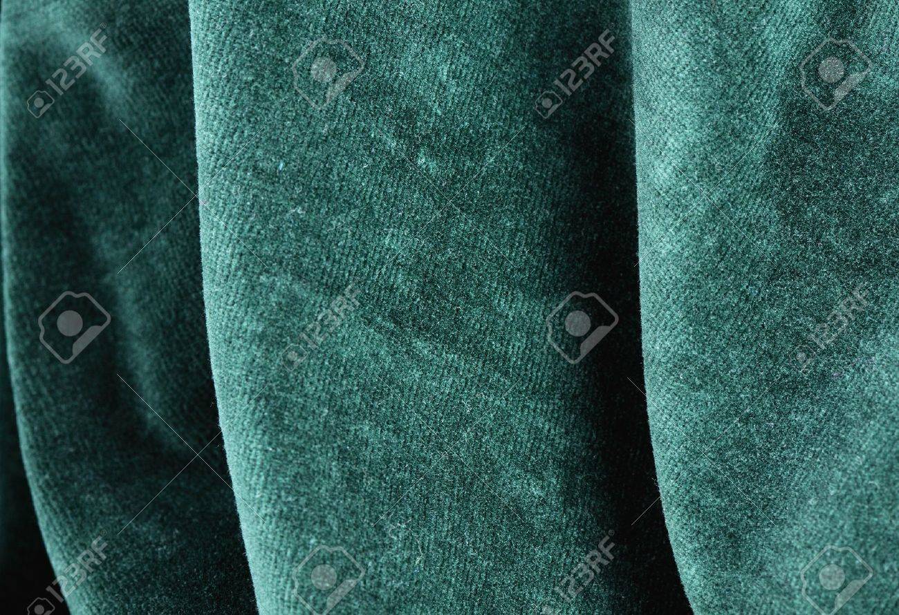 緑のビロードの生地 ソフトな風合いの布 の写真素材 画像素材 Image 12520323