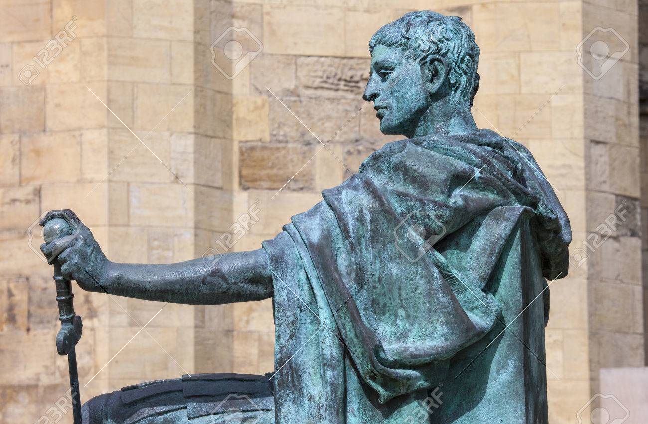 像のローマ皇帝コンスタンティヌス大帝がニューヨークで イングランド の写真素材 画像素材 Image