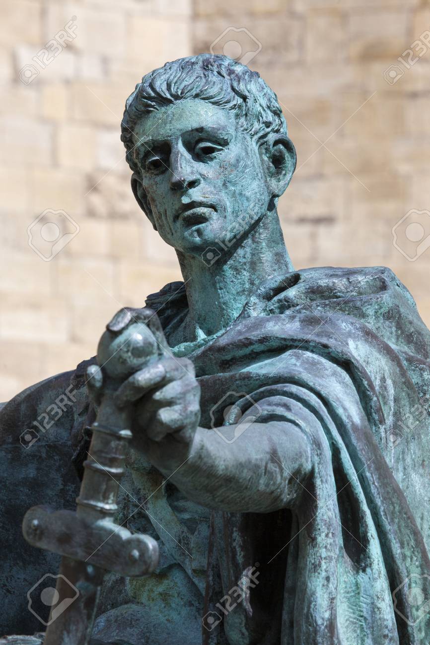 像のローマ皇帝コンスタンティヌス大帝がニューヨークで イングランド の写真素材 画像素材 Image