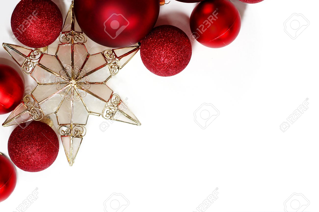 red sparkly christmas bulb decorations and a gold tree topper