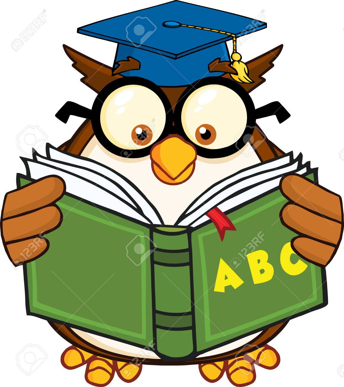 Wise Owl Teacher Cartoon Mascot Character Reading A ABC Book Illustration  Isolated On White Royalty Free SVG, Cliparts, Vetores, e Ilustrações Stock.  Image 30632873., image size:1157x1300