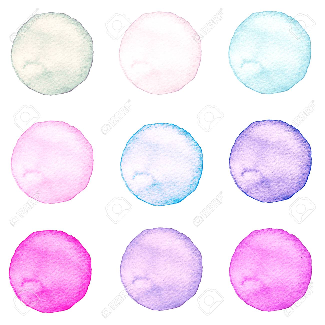 水彩の手描きの円パステル カラーをセットします 芸術的なデザインの水彩画のイラスト 丸い汚れ Blob 白で隔離の観光スポット の写真素材 画像素材 Image