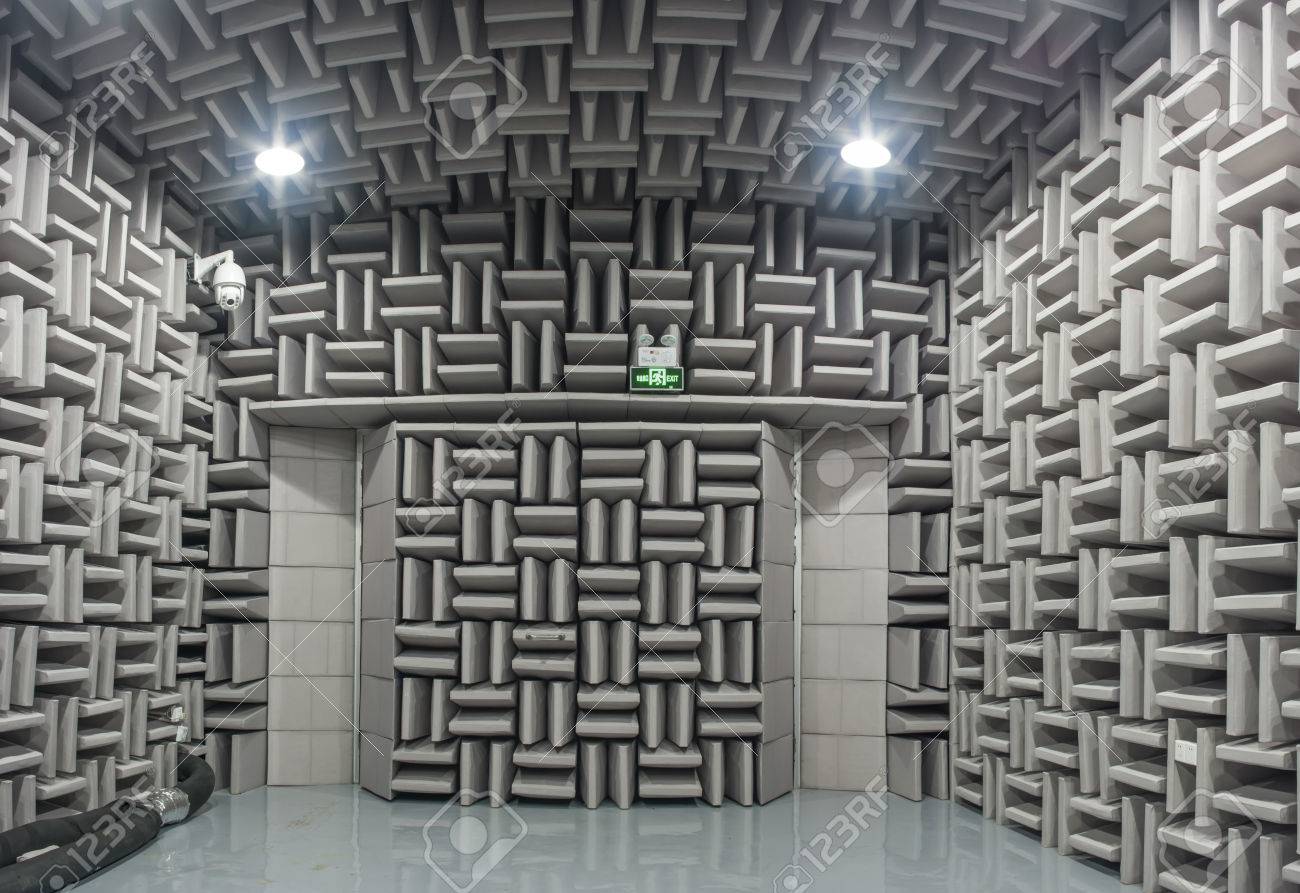 試験用ダミーと電波暗室研究所 の写真素材 画像素材 Image 試験用ダミーと電波暗室研究所 の写真素材 画像素材 Image