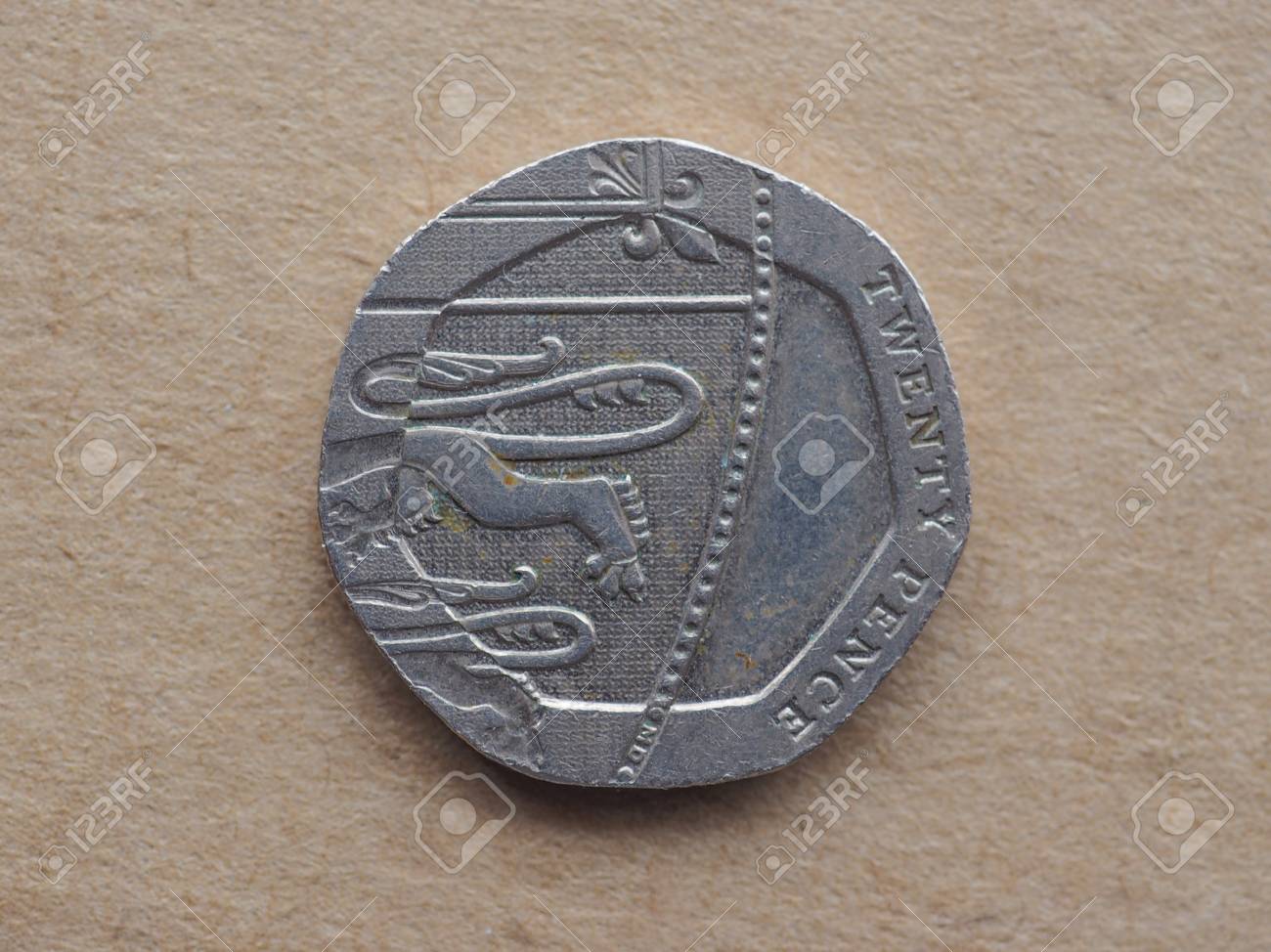 20 ペンスのコイン イギリスの通貨の写真素材・画像素材 Image