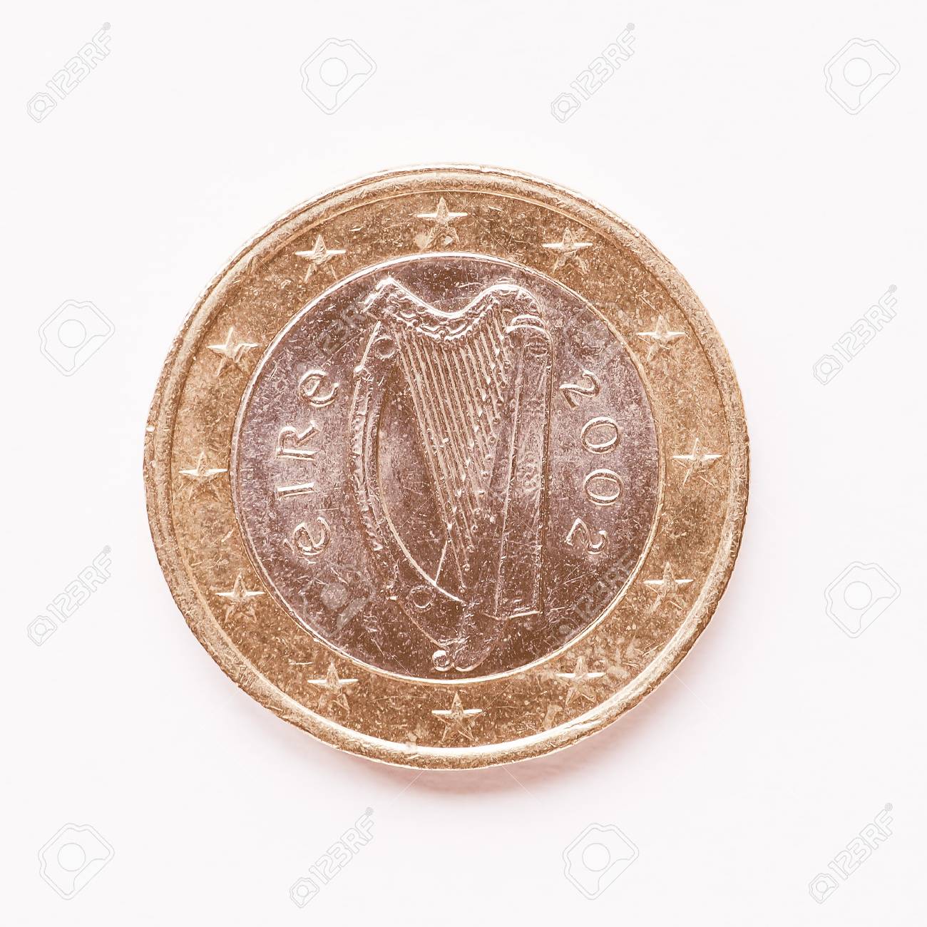 アイルランドのヴィンテージからヨーロッパ 1 ユーロ硬貨の通貨 の写真素材 画像素材 Image アイルランドのヴィンテージからヨーロッパ 1 ユーロ硬貨の通貨 の写真素材 画像素材 Image