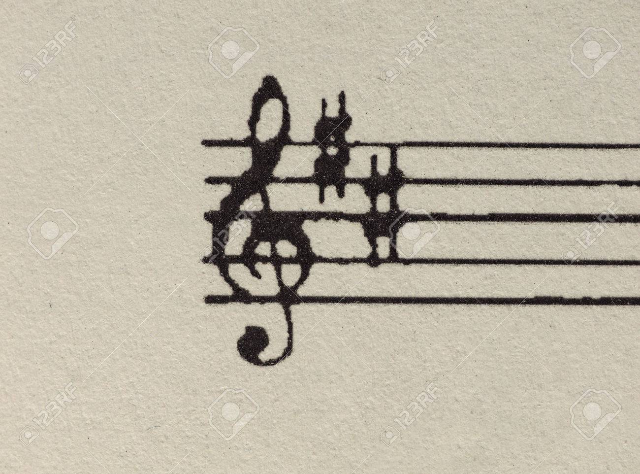 blank treble clef