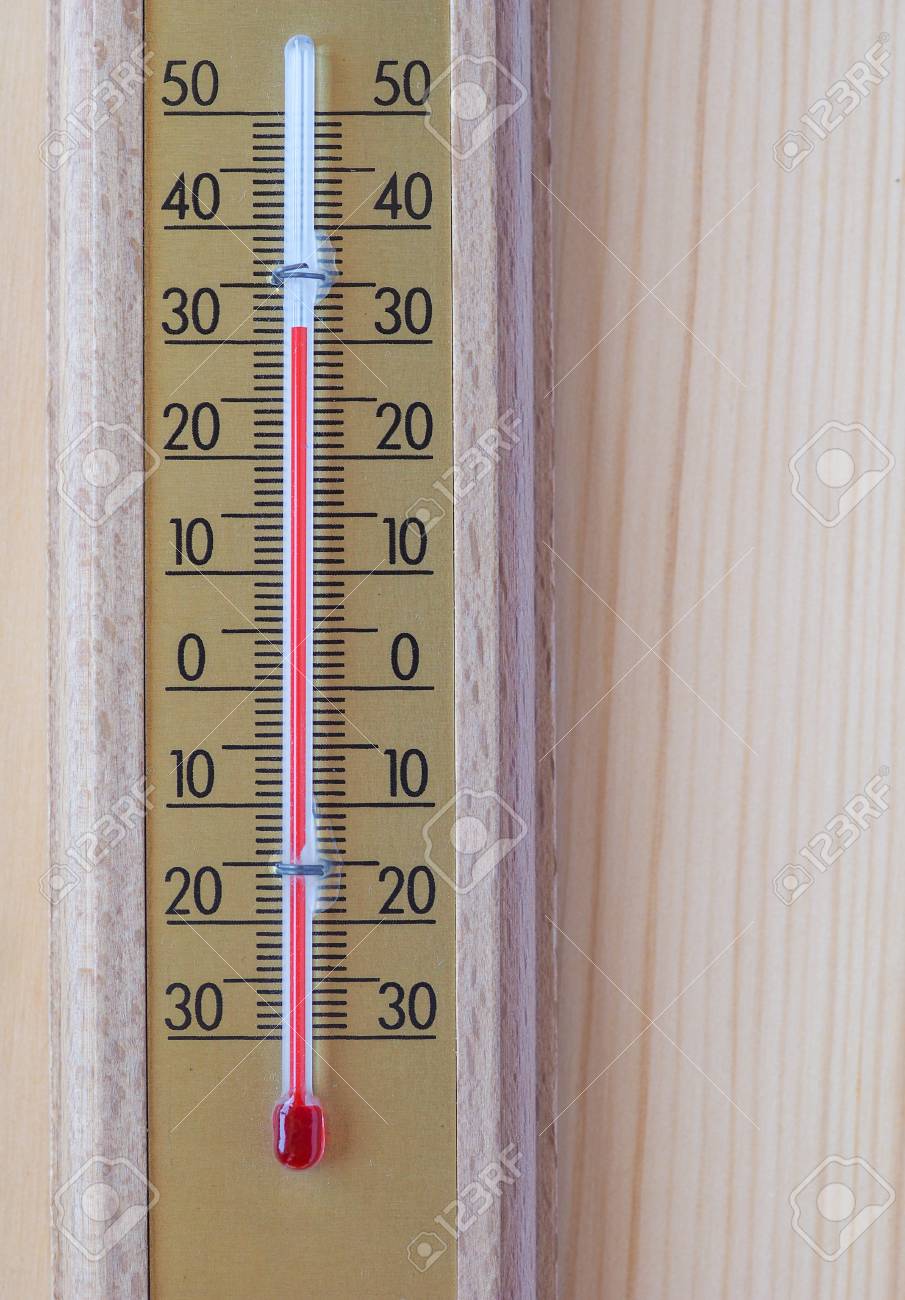 Instrumento Termostato Termómetro Para Medir La Temperatura Del Aire Fotos, Retratos, Imágenes Y Fotografía De Archivo Libres De Derecho. Image 64893281. Instrumento Termostato Termómetro Para Medir La Temperatura Del Aire Fotos, Retratos, Imágenes Y Fotografía De Archivo Libres De Derecho. Image 64893281.