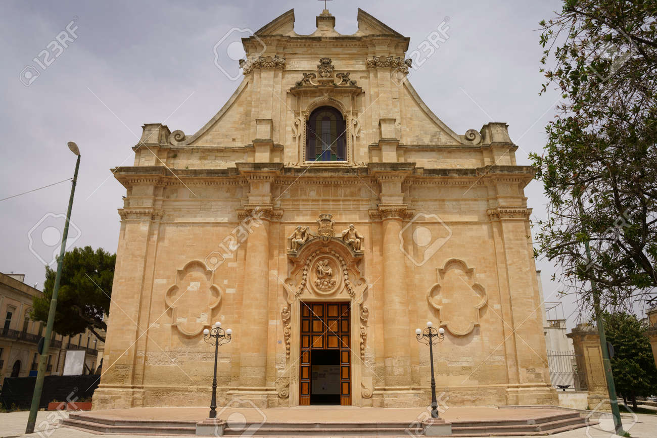 Demetrio Capuzzimati – Balkan Academia, image size:1300x867