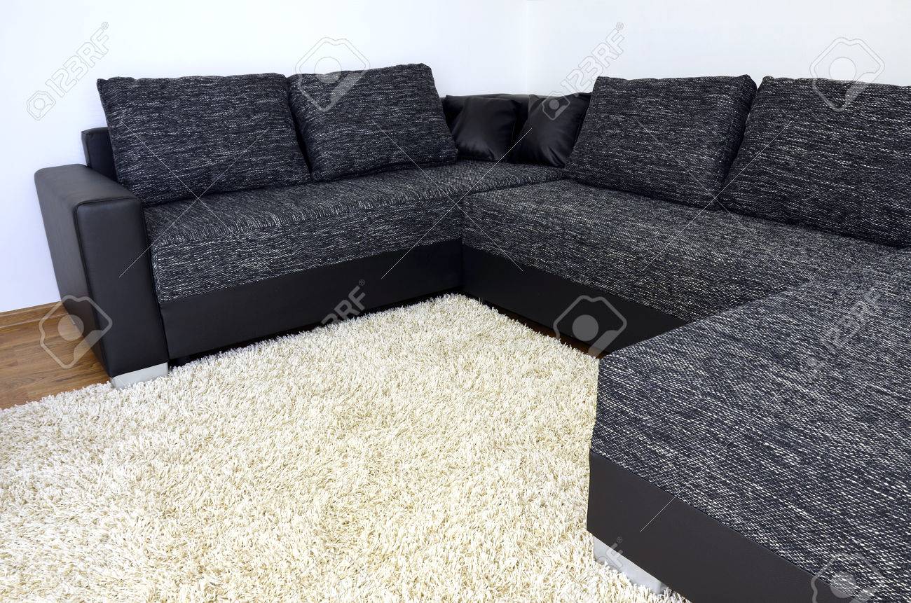 Canapé En Tissu Noir Et Blanc