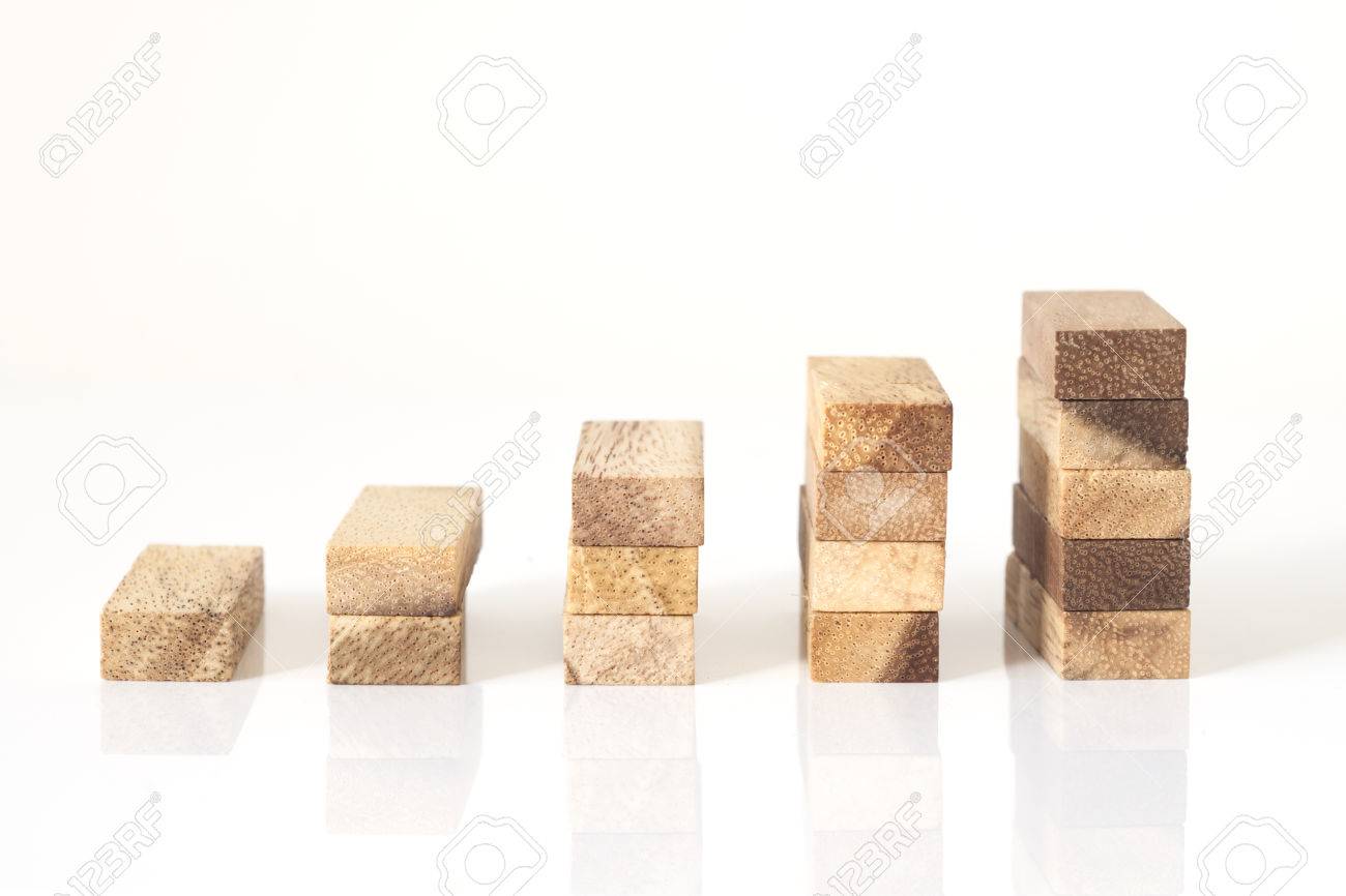 ステップ階段として積み重ねて木ブロック 成長成功プロセスのビジネス ステップ階段として積み重ねて木ブロック 成長成功プロセスのビジネス