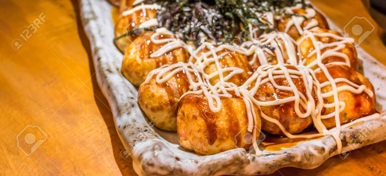 揚げたこ焼きボール餃子 のイメージ日本食 の写真素材 画像素材 Image