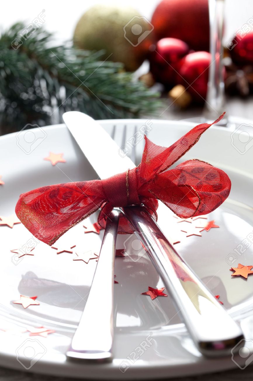 Christmas Place Settings christmas place setting with ribbon stock photo, picture and Christmas Place Settings christmas place setting with ribbon stock photo, picture and