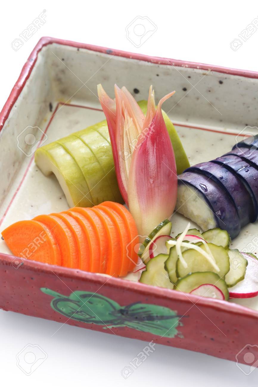 漬物 自家製漬物盛り合わせ 伝統的な日本食 の写真素材 画像素材 Image
