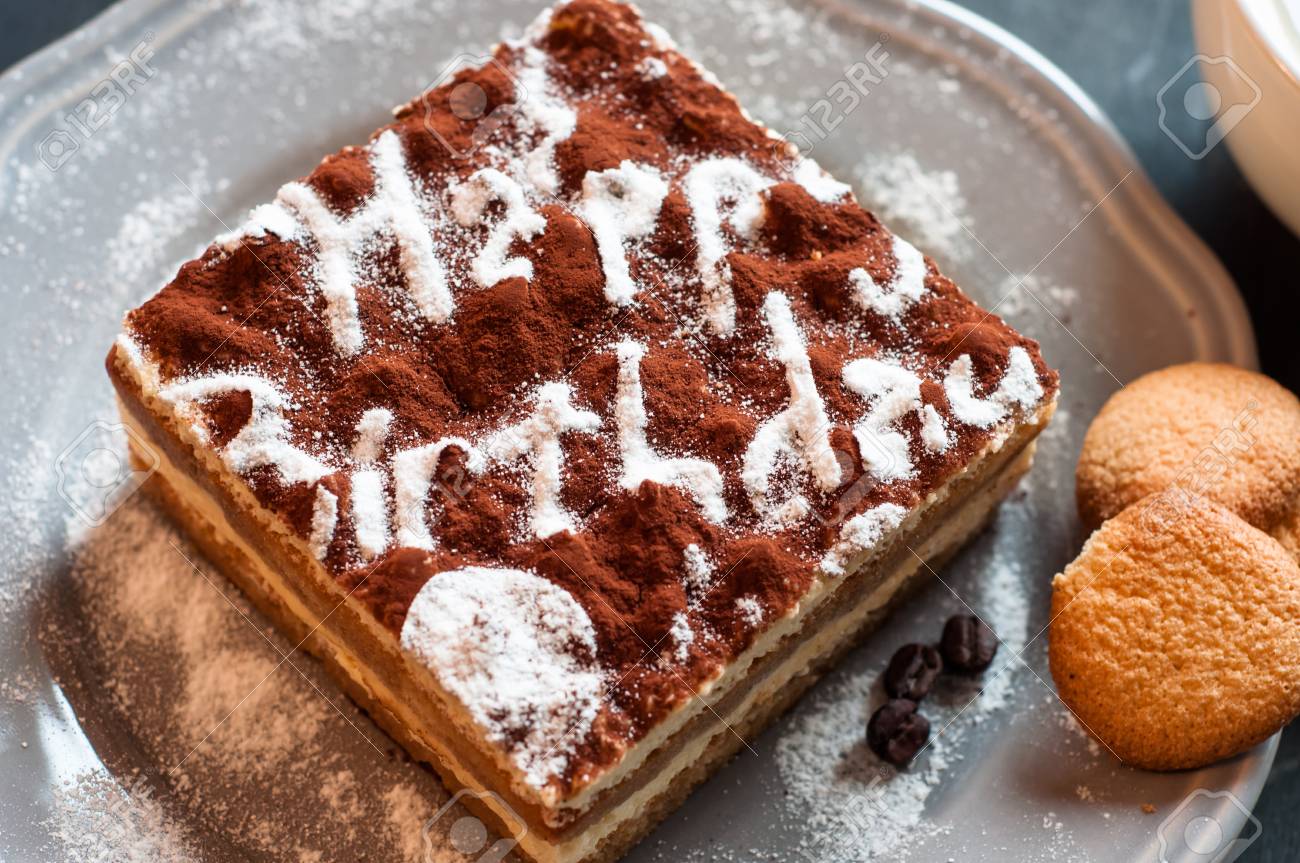 kue ulang tahun tiramisu