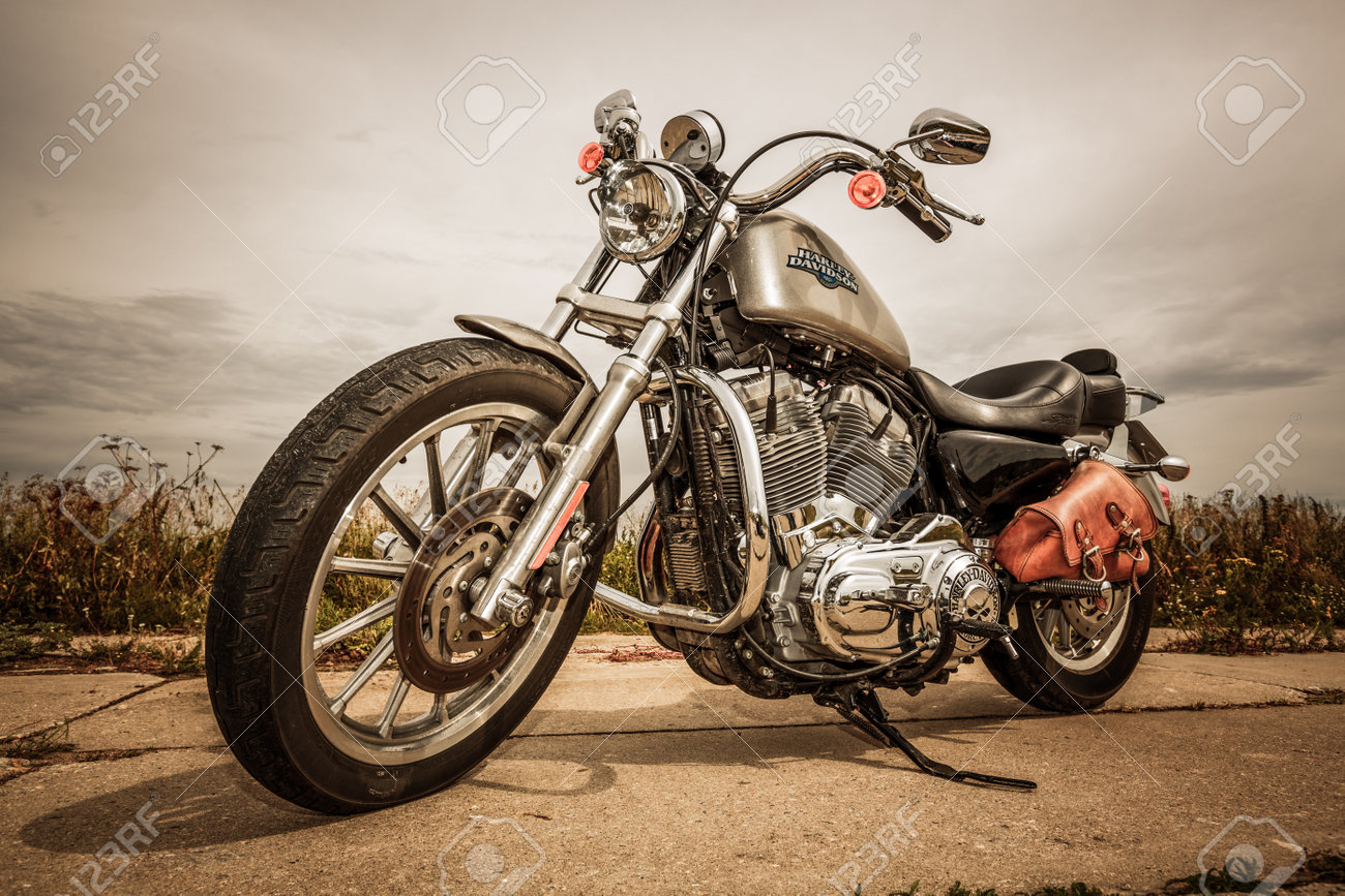 スポーツスター883シリーズ - Harley-Davidson Asahikawa