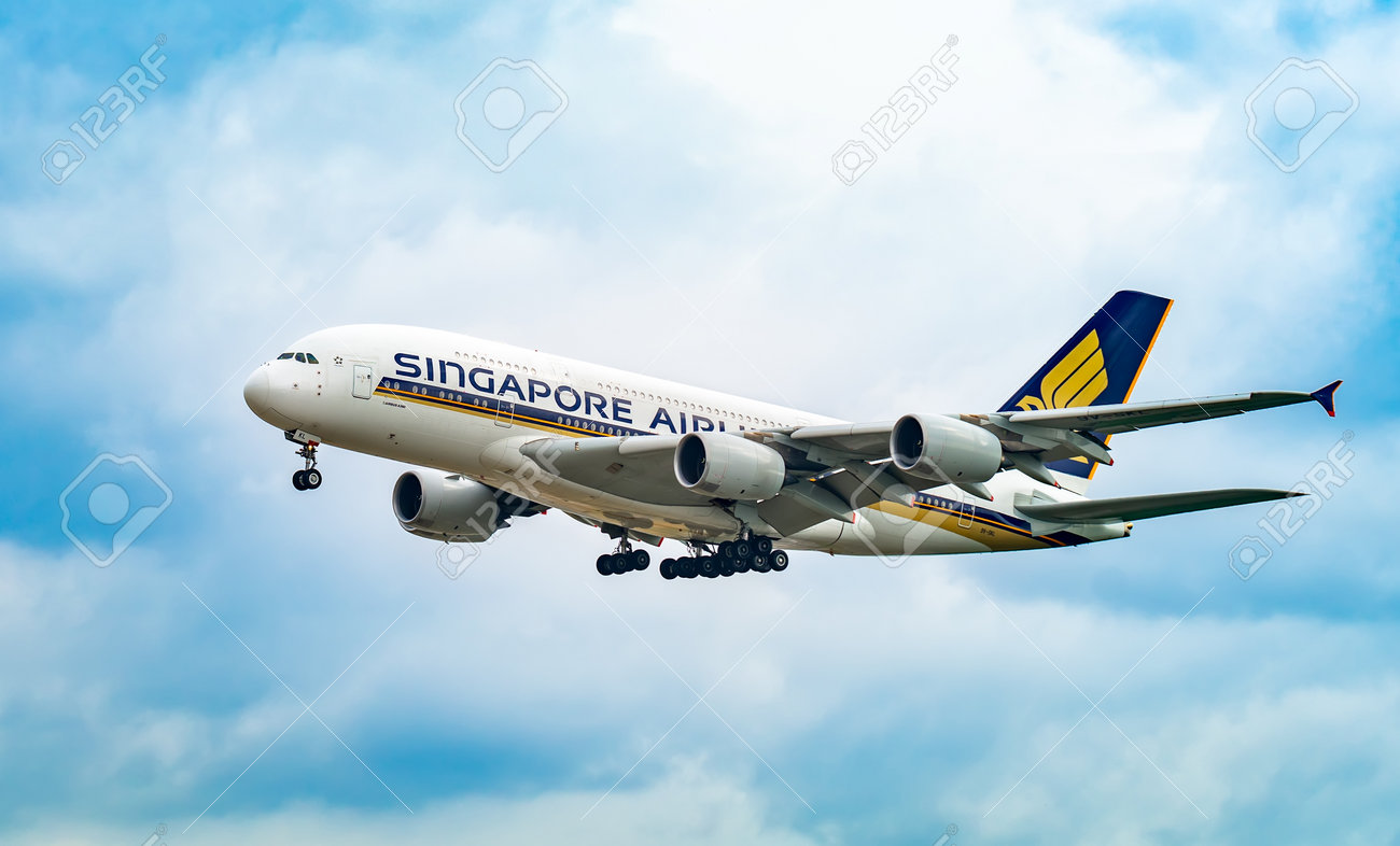 AIRPORT FRANKFURT,GERMANY: JUNE 23, 2017: Airbus A380 Singapore Airlines Limited is the flag carrier airline of Singapo re with its hub at Singapore Changi Airport. - 105847030 AIRPORT FRANKFURT,GERMANY: JUNE 23, 2017: Airbus A380 Singapore Airlines Limited is the flag carrier airline of Singapo re with its hub at Singapore Changi Airport. - 105847030