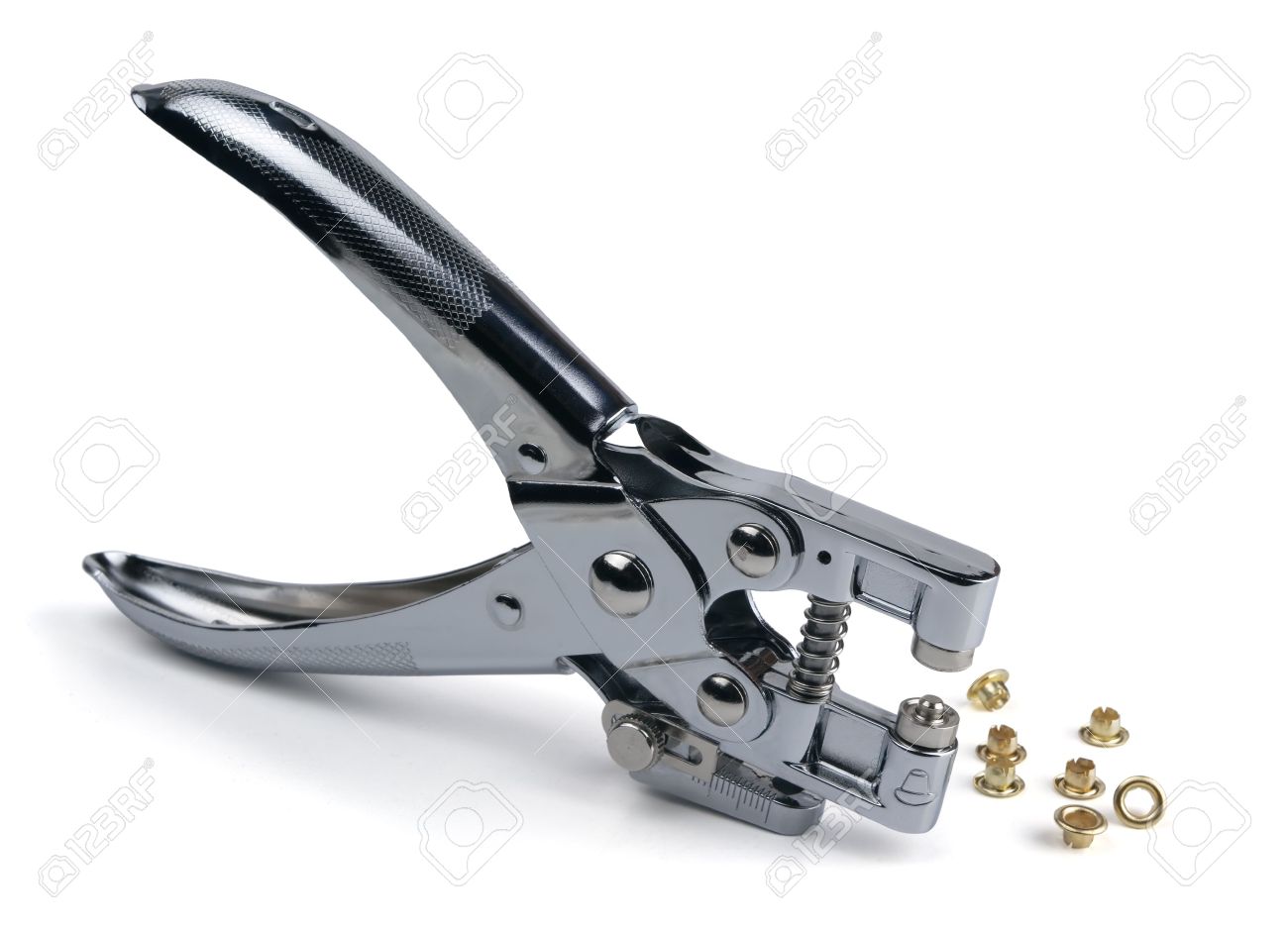 need electrical engineers