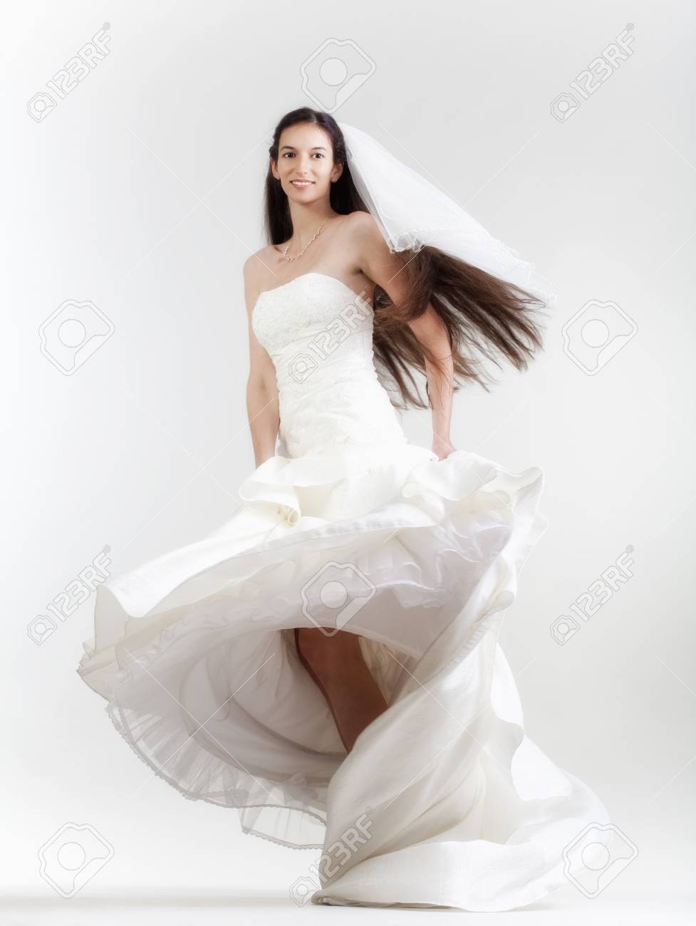 Dark Hair Styles for Wedding Dress
