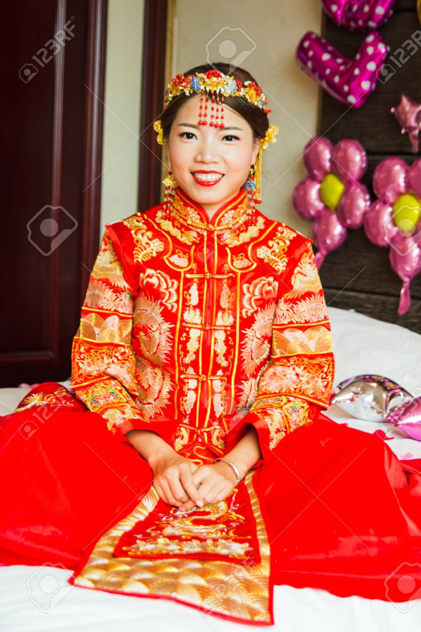 Chinese Bride Dress