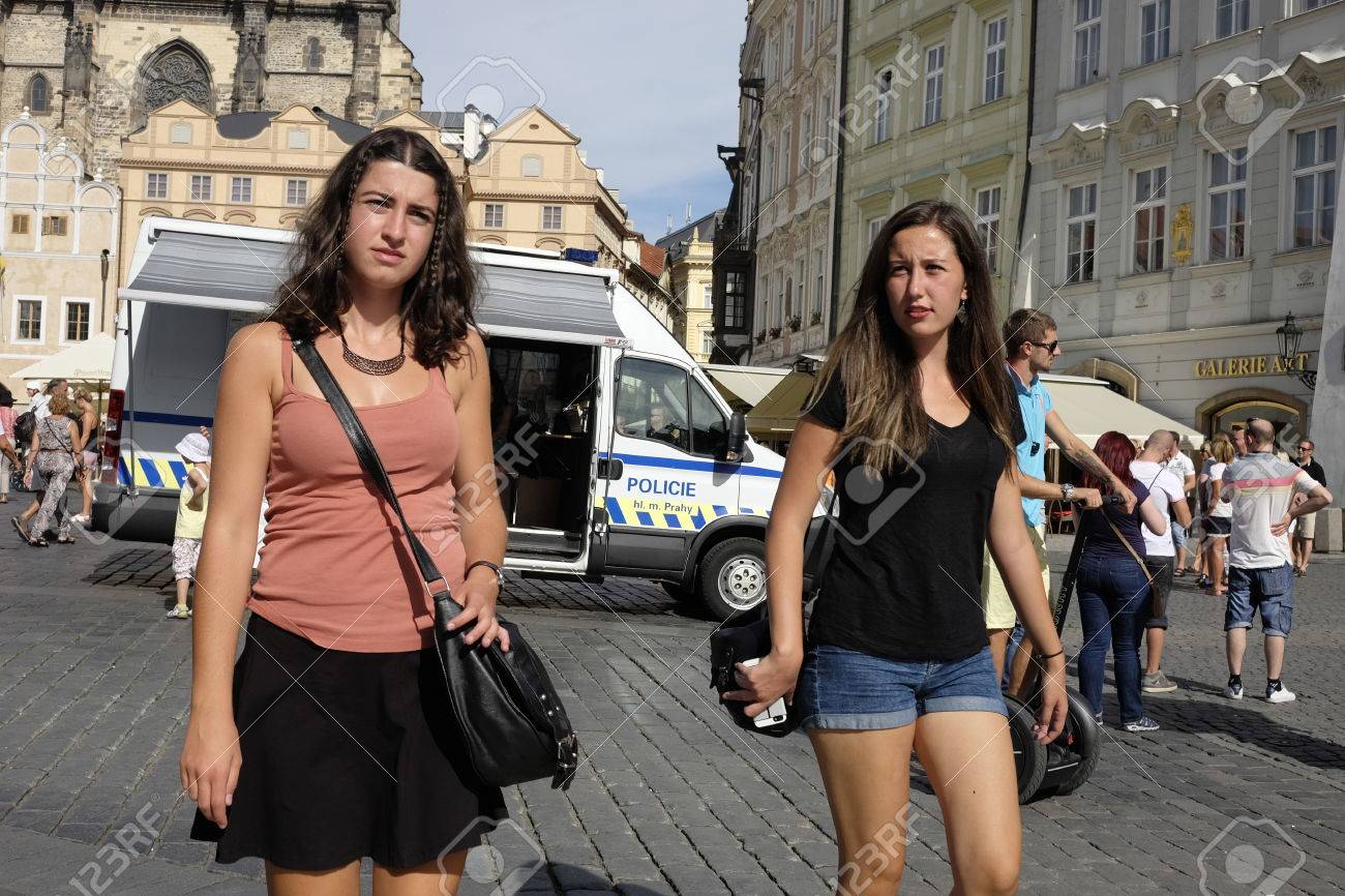 chicas de praga