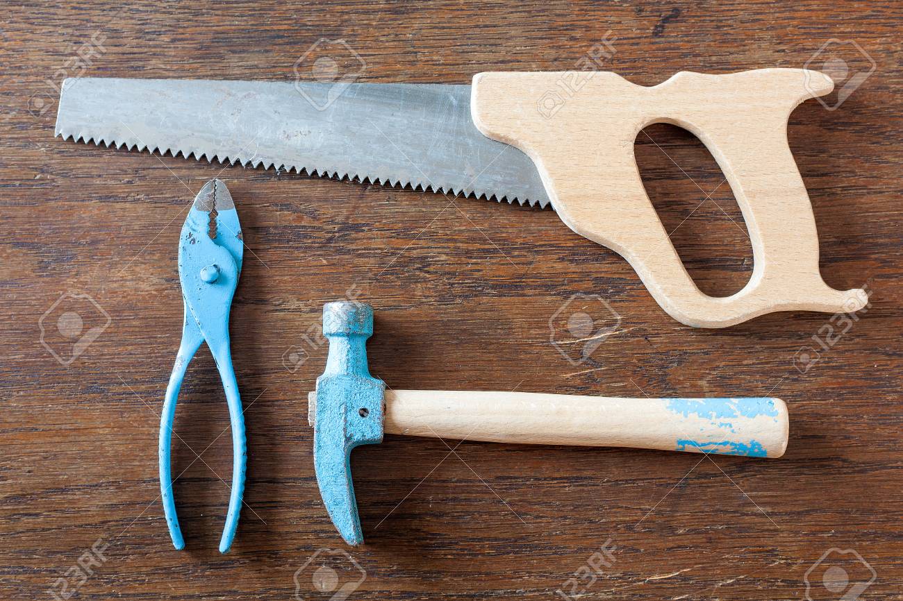 toy carpenter tools