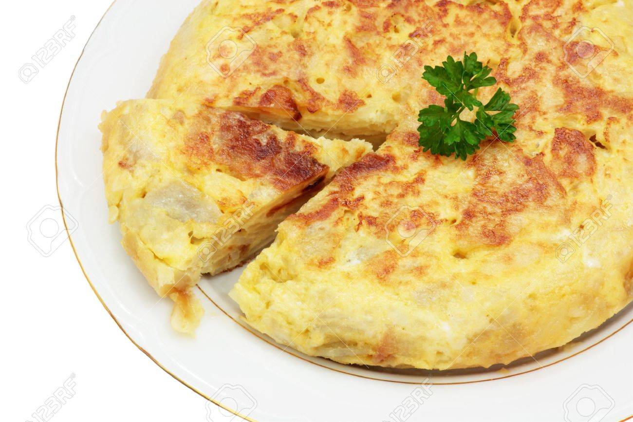 Recette De Lomelette Espagnole Faite Avec Les Pommes De Terre Et Oeufs Garnis Et Isolé