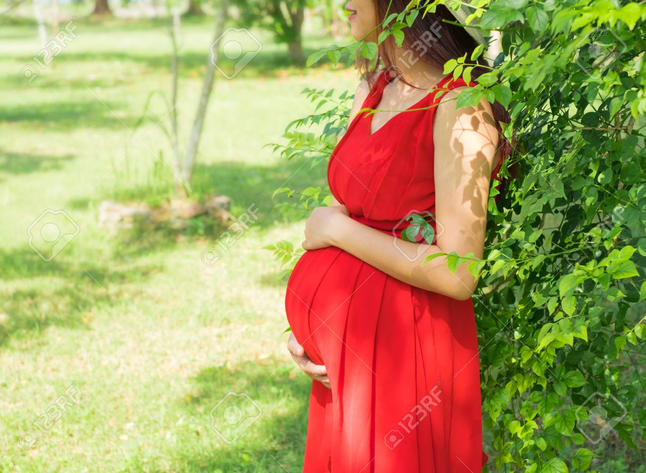 red dress pregnant
