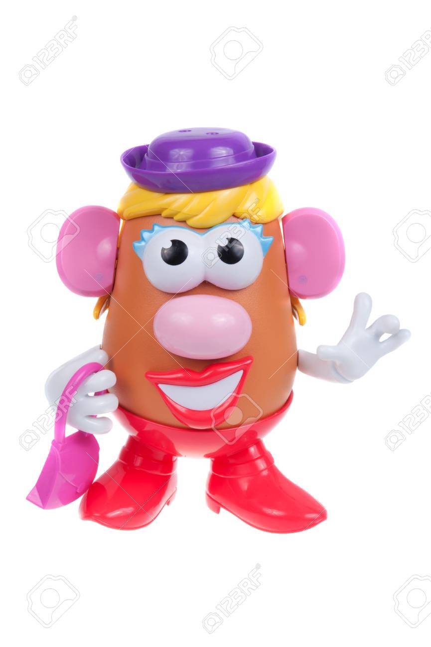 Adelaide, Australien - 15. Januar 2016: Ein Spielzeug Frau Potato Head Auf  Einem Weißen Hintergrund. Herr Potato Head Ist Ein Beliebtes Spielzeug, Das  In Produktion Ist Seit 1952 Das Spielzeug Auch In