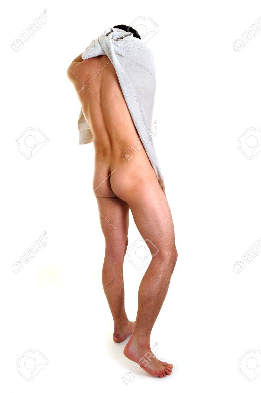 Hombre Desnudo Con Una Toalla De Baño De Fondo Blanco Fotos, retratos,  imágenes y fotografía de archivo libres de derecho. Image 8702593