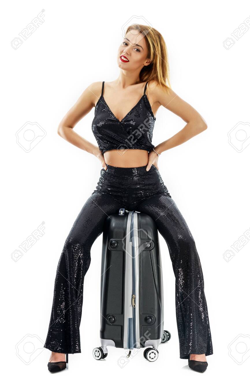 black bell bottom outfits