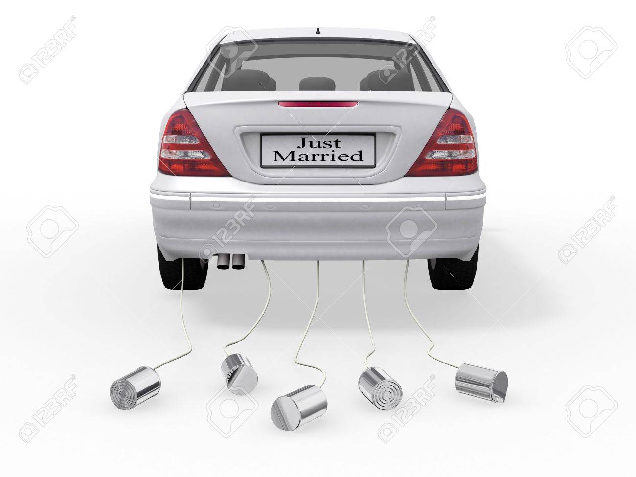 ちょうど車の運転の新婚旅行の結婚 の写真素材 画像素材 Image