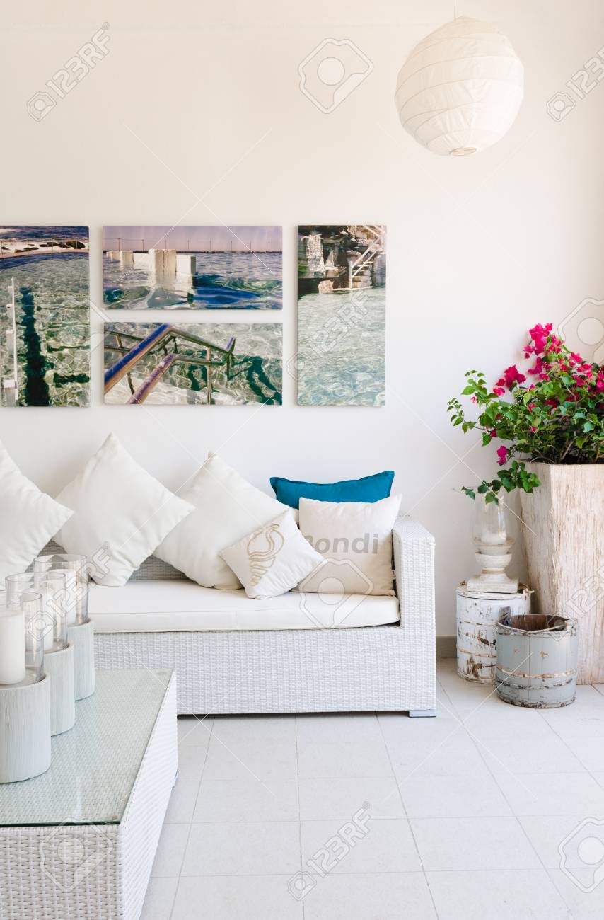 Une Chambre Rustique Décorée Sur Le Thème De La Plage Et Du Surf ... Une Chambre Rustique Décorée Sur Le Thème De La Plage Et Du Surf ...