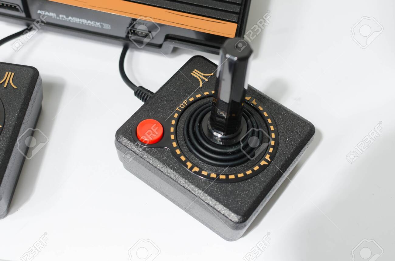 vintage atari console