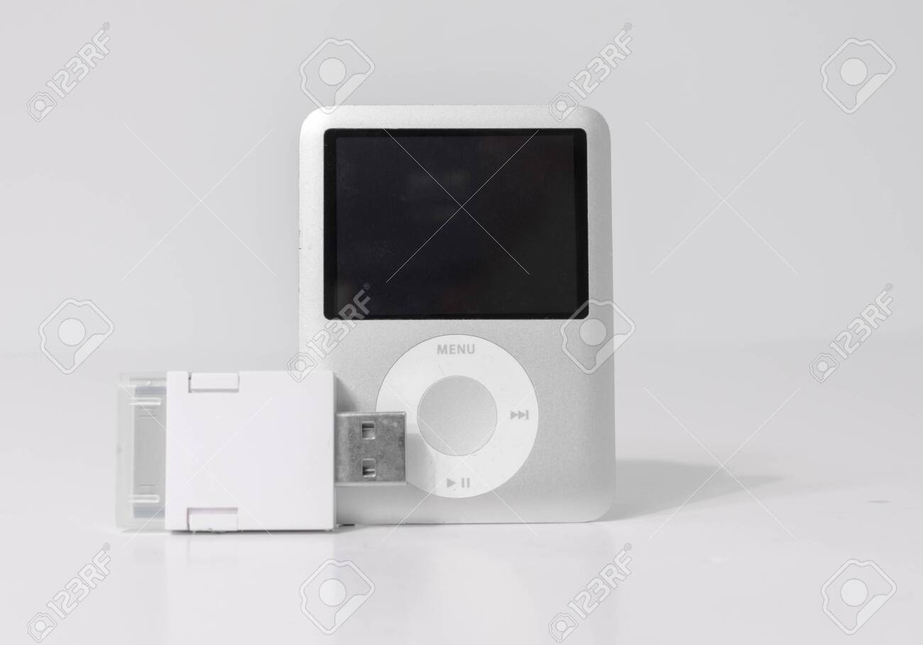 Apple - Apple iPod nano 第3世代 8GB グリーン A1236 動作品の