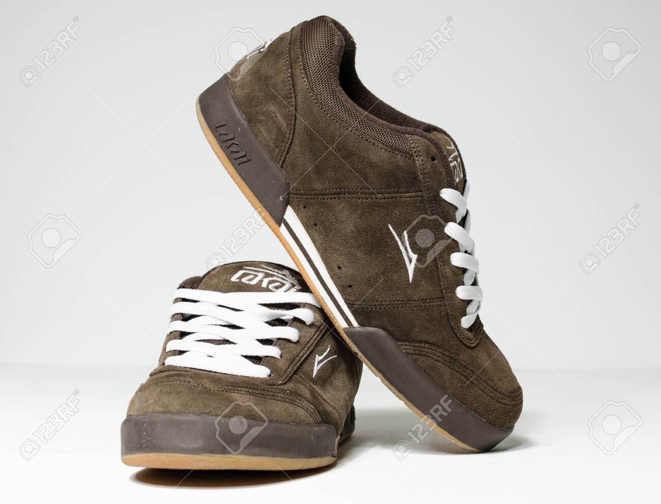Retro skate shoes Clearance