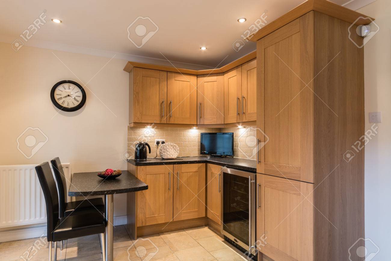 light oak shaker kitchen cabinets domestic kitchen and dining modern domestic kitchen with a light oak shaker kitchen cabinets domestic kitchen and dining modern domestic kitchen with a
