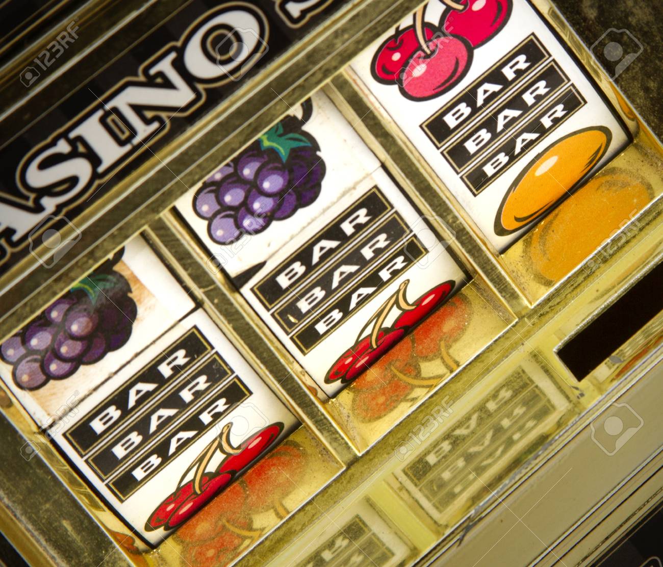 カジノスロットマシンクローズアップ の写真素材 画像素材 Image