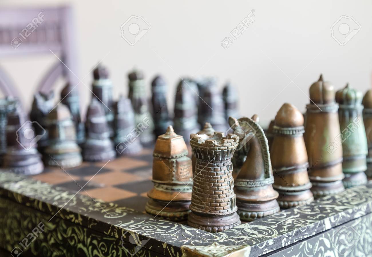 custom chess pieces
