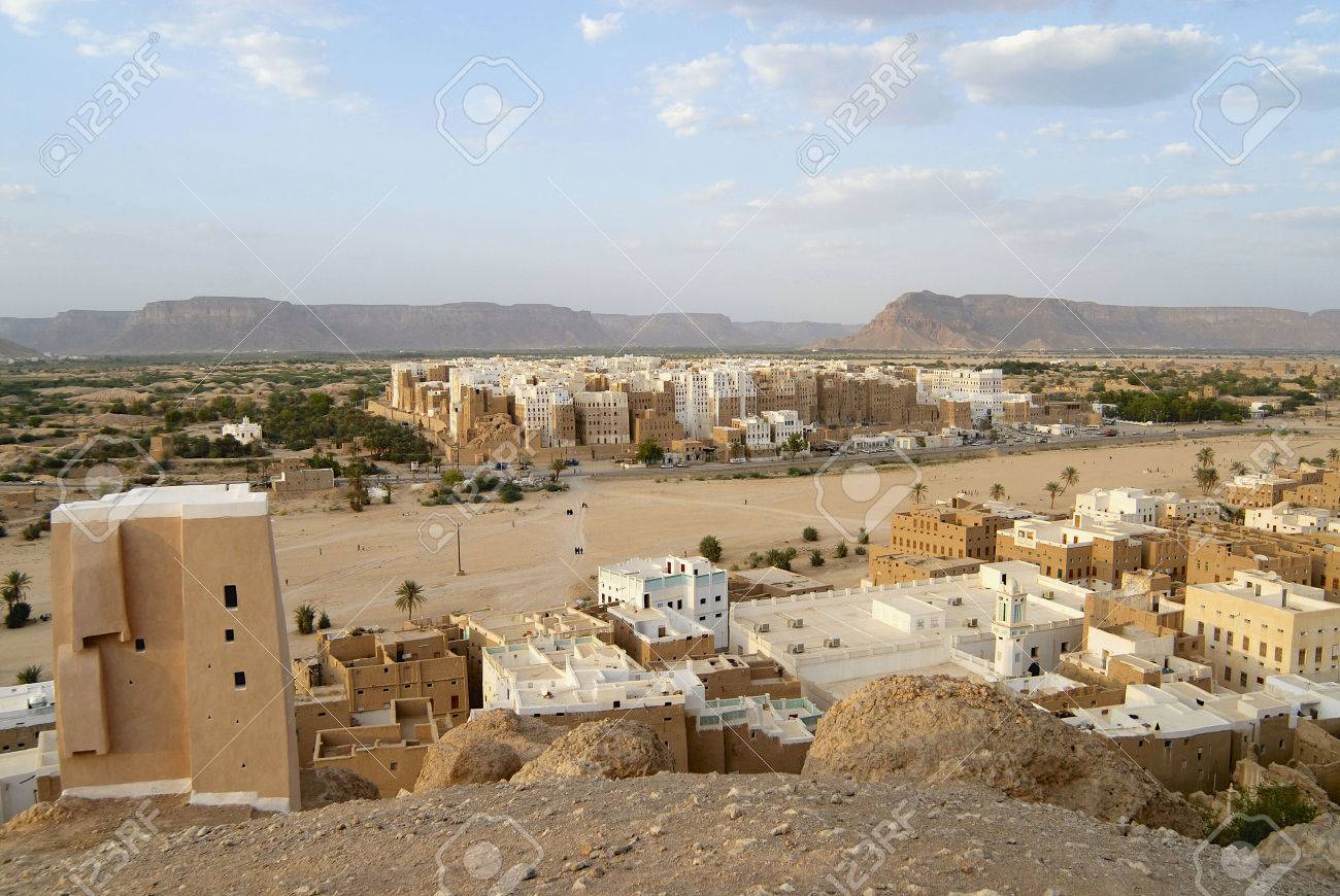 タワーの家 Hadramaut バレー イエメン シバームの町 の写真素材 画像素材 Image