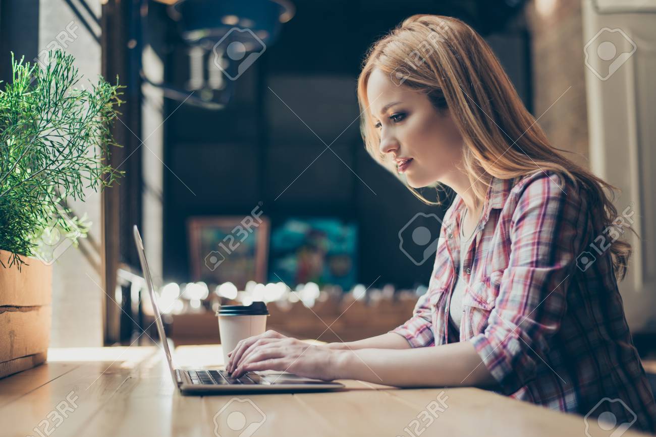 Working process concept. Young, business woman sitting in workstation, using portable computer device in the office - 90831261 Working process concept. Young, business woman sitting in workstation, using portable computer device in the office - 90831261