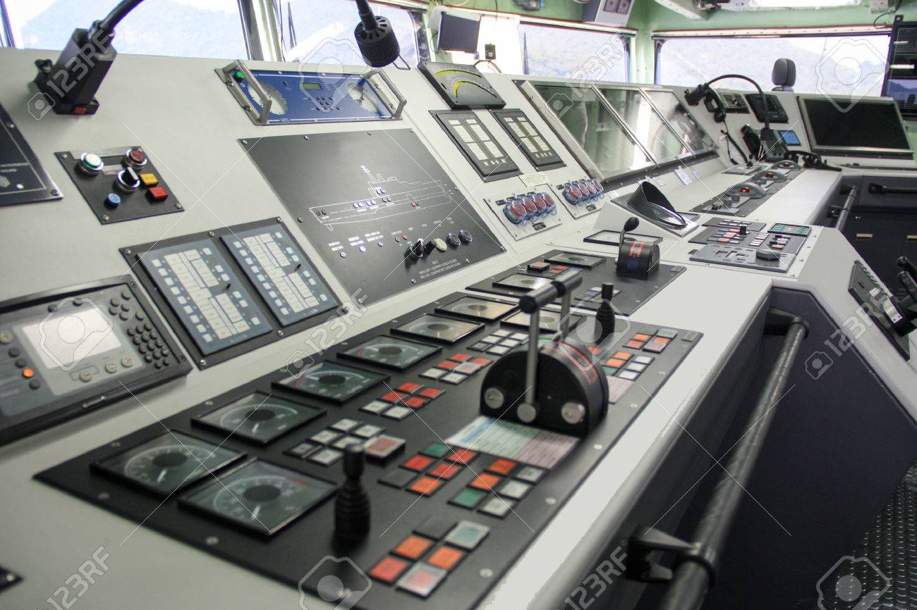 41519029-ship-captain-control-room.jpg