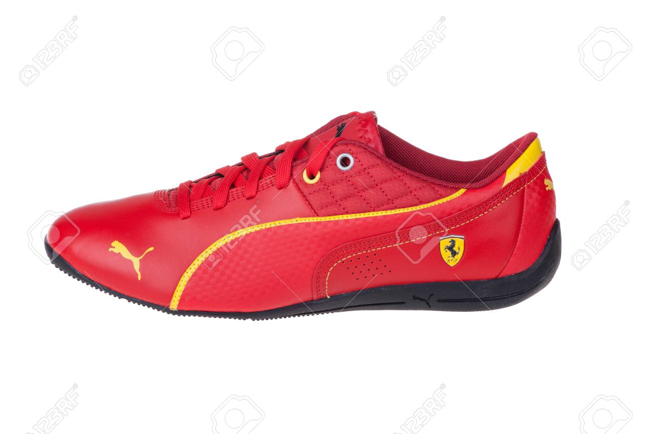 zapatos ferrari