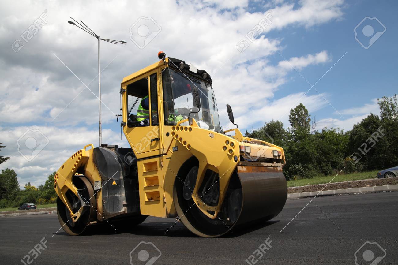 Bildergebnis für große straßenwalze