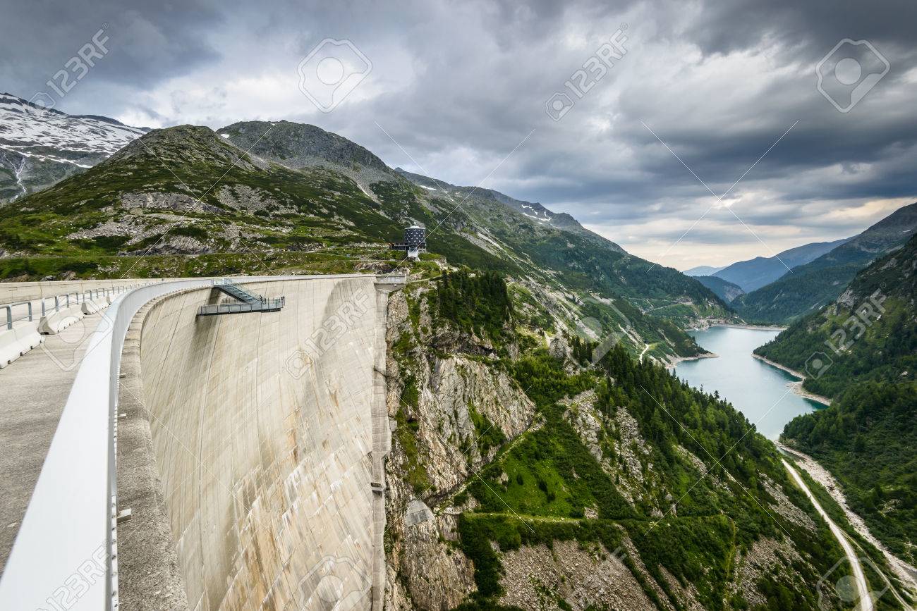 Kaprun Staumauer Die Höchste Kraftwerk In Kärnten österreich Lizenzfreie Fotos Bilder Und Stock Fotografie Image 26717906