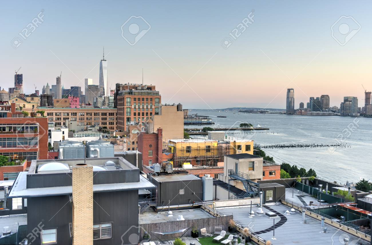 View across Manhattan Meatpacking District and Chelsea into Downtown, New York City. - 43903635 View across Manhattan Meatpacking District and Chelsea into Downtown, New York City. - 43903635