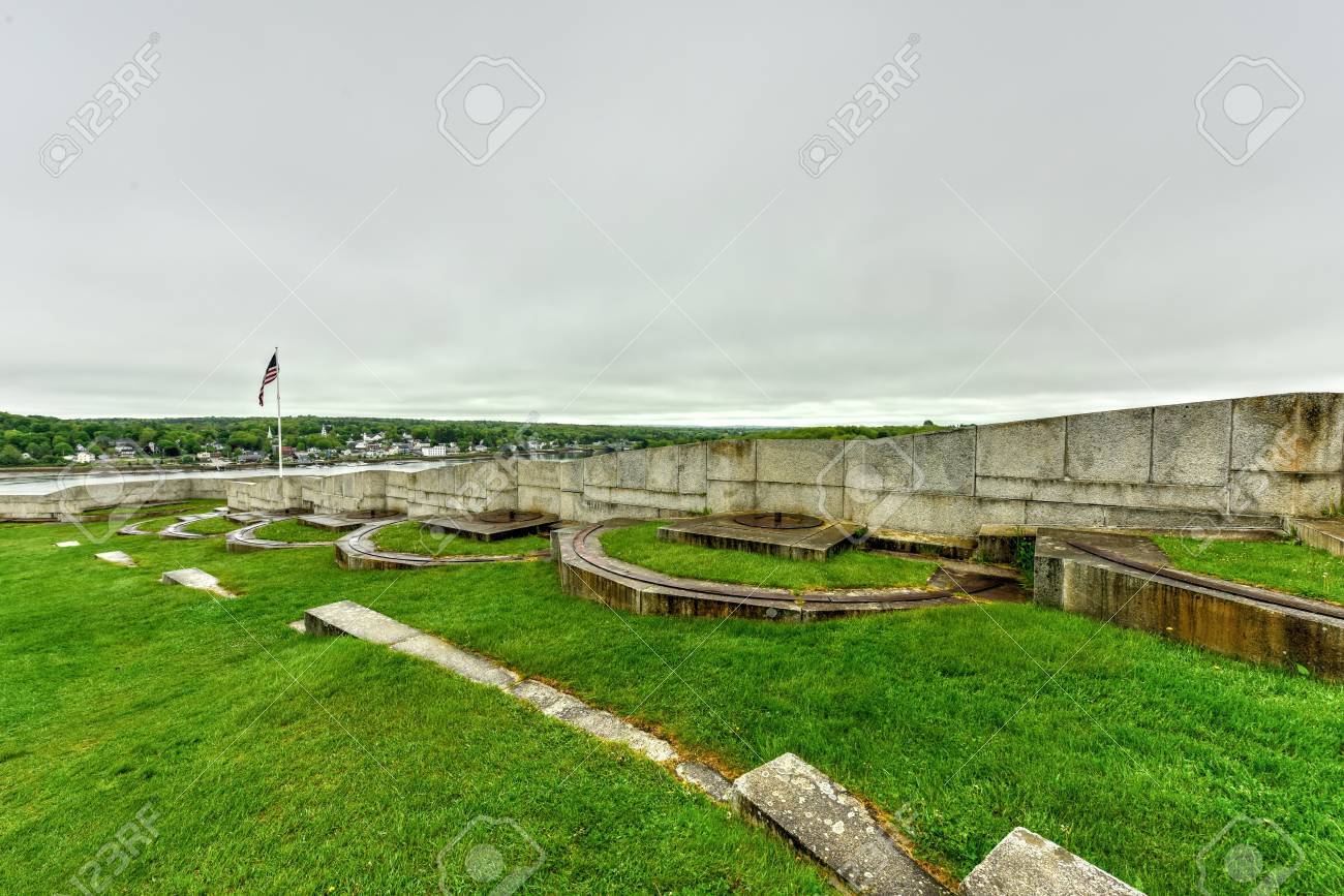 ペノブスコット川、メイン州、アメリカ合衆国のフォート ・ ノックス。1844 と 1869  の間に建て、花崗岩のメイン州の最初の砦だった。の写真素材・画像素材 Image 59731285